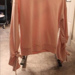 Medium Light Pink Tie Sweatshirt
